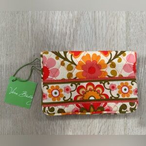 Vera Bradley Retired One for the Money wallet in Folkloric - New w/tags